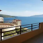 Appartamento Rezidenca E Kalter Sarandë