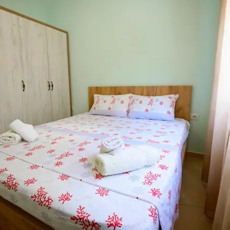 Rezidenca E Kalter Apartment *